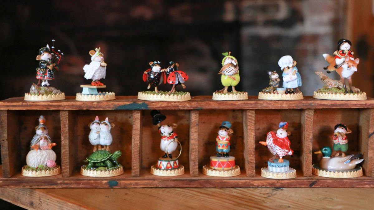 Multicolored Figurine L769